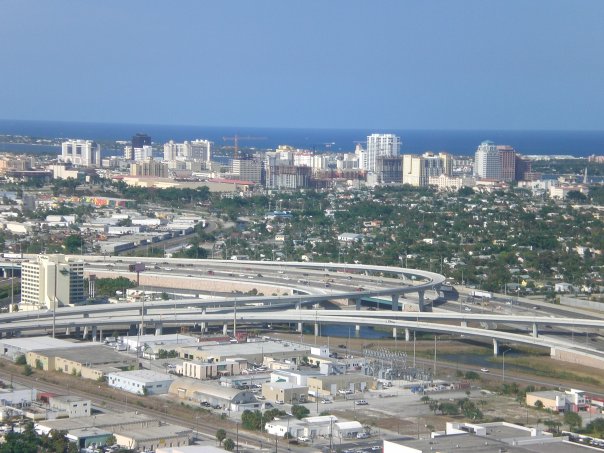 Commercial robots west palm beach - West Palm Beach, FL