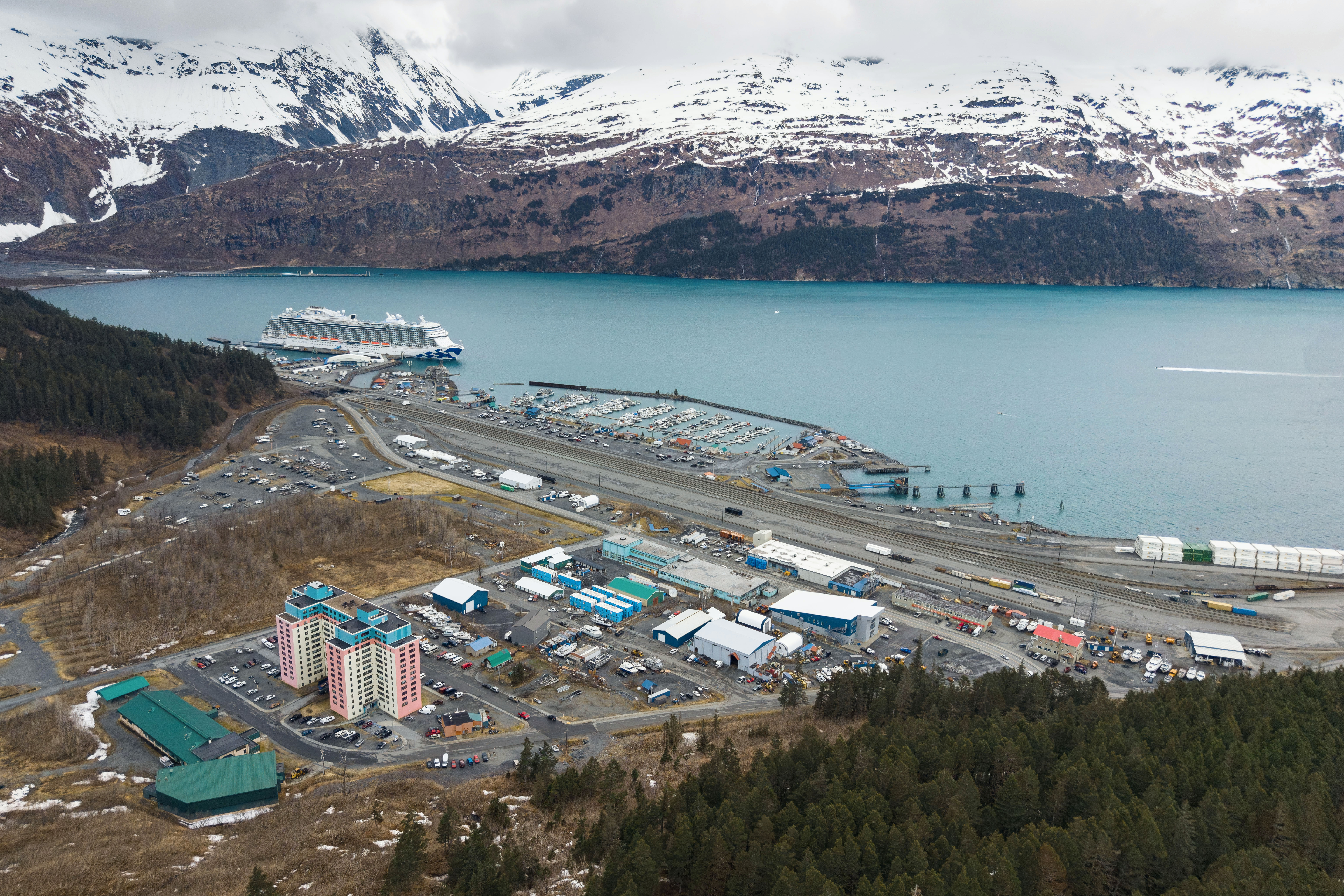 Commercial robots whittier - Whittier, AK