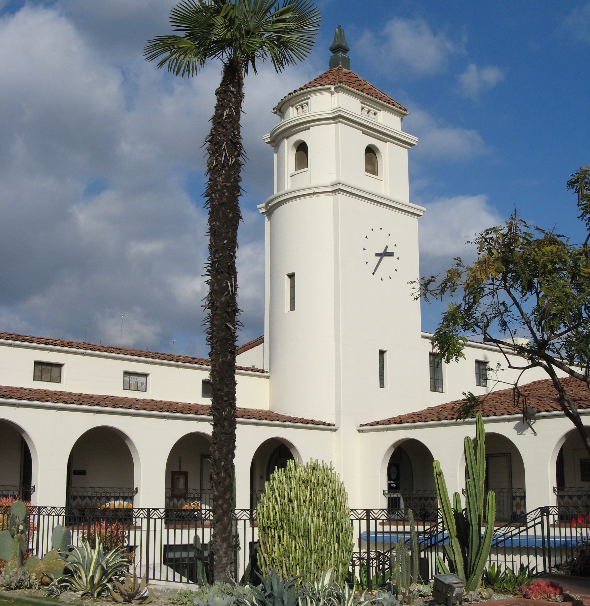 Robotics technology - Fullerton, CA