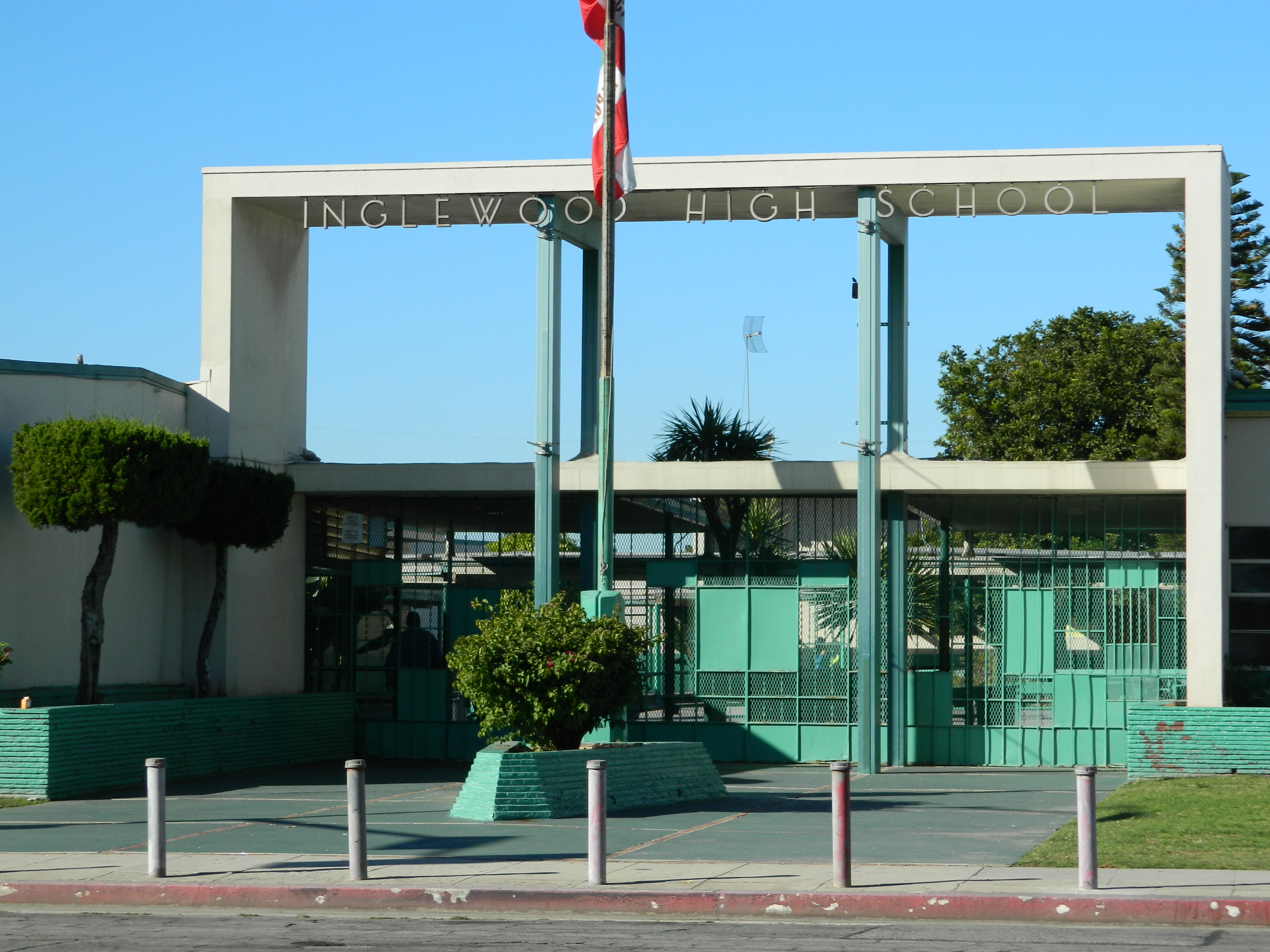 Serv bot - Inglewood, CA