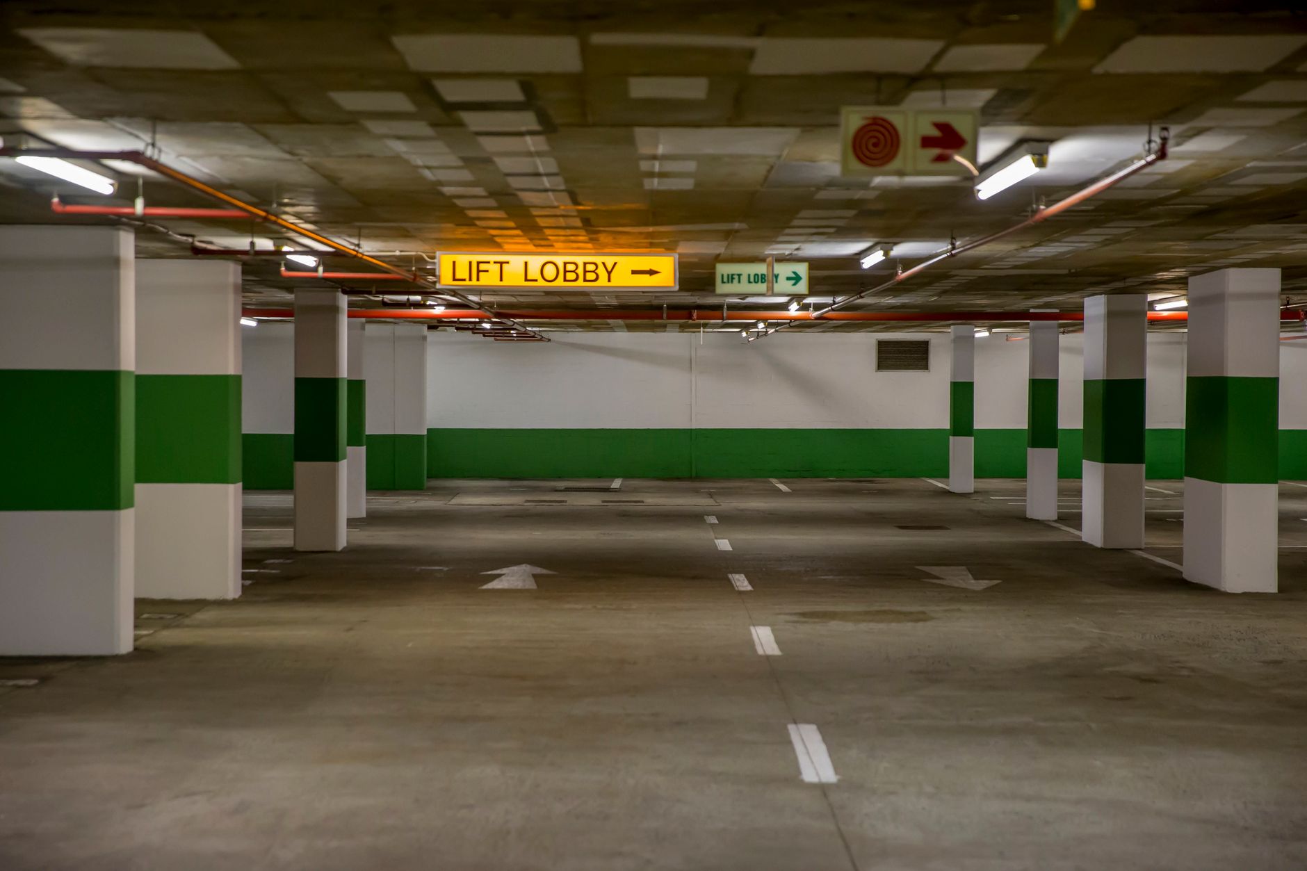 Entry lobbies and walkways in a parking garage