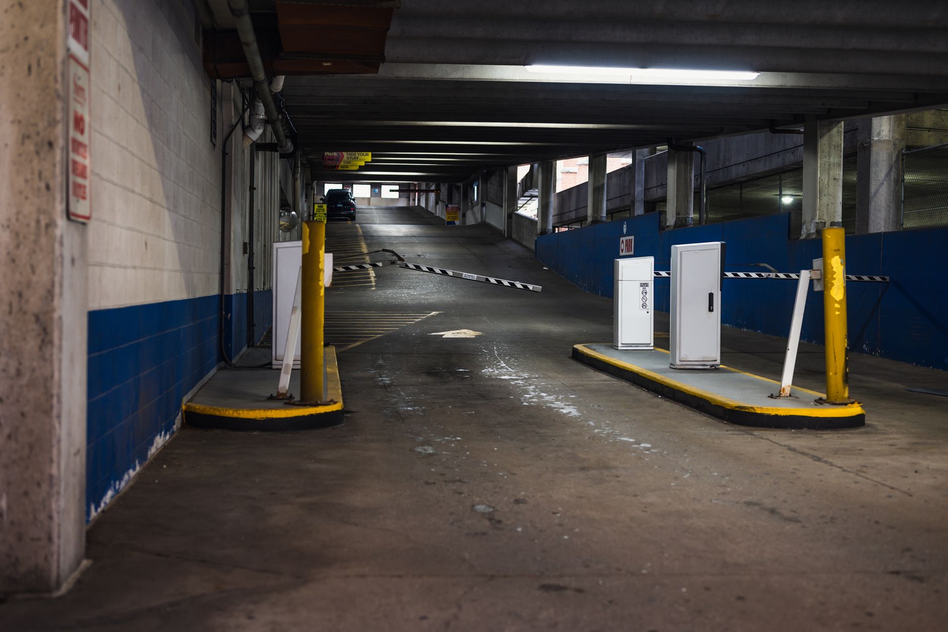 Entry and exit lanes in a parking garage